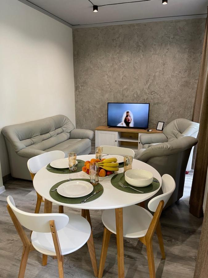 Апартаменты Ясная Поляна Odessa Extérieur photo