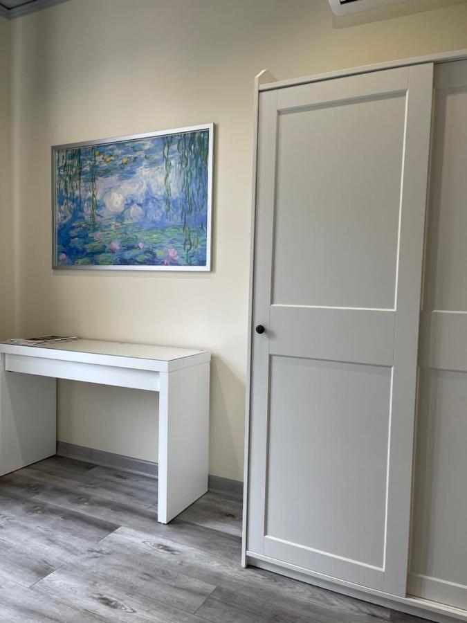 Апартаменты Ясная Поляна Odessa Extérieur photo