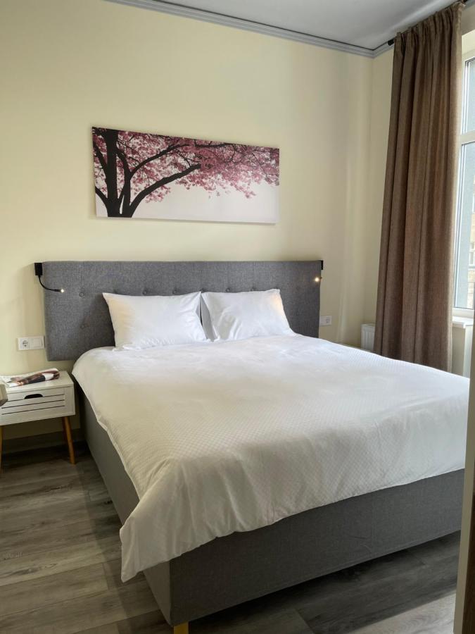 Апартаменты Ясная Поляна Odessa Extérieur photo